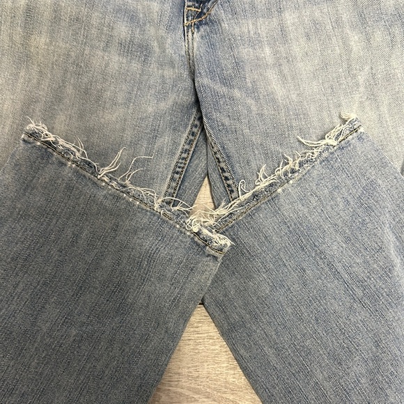American Eagle Outfitters Light Wash Jeans - Picture 4 of 7